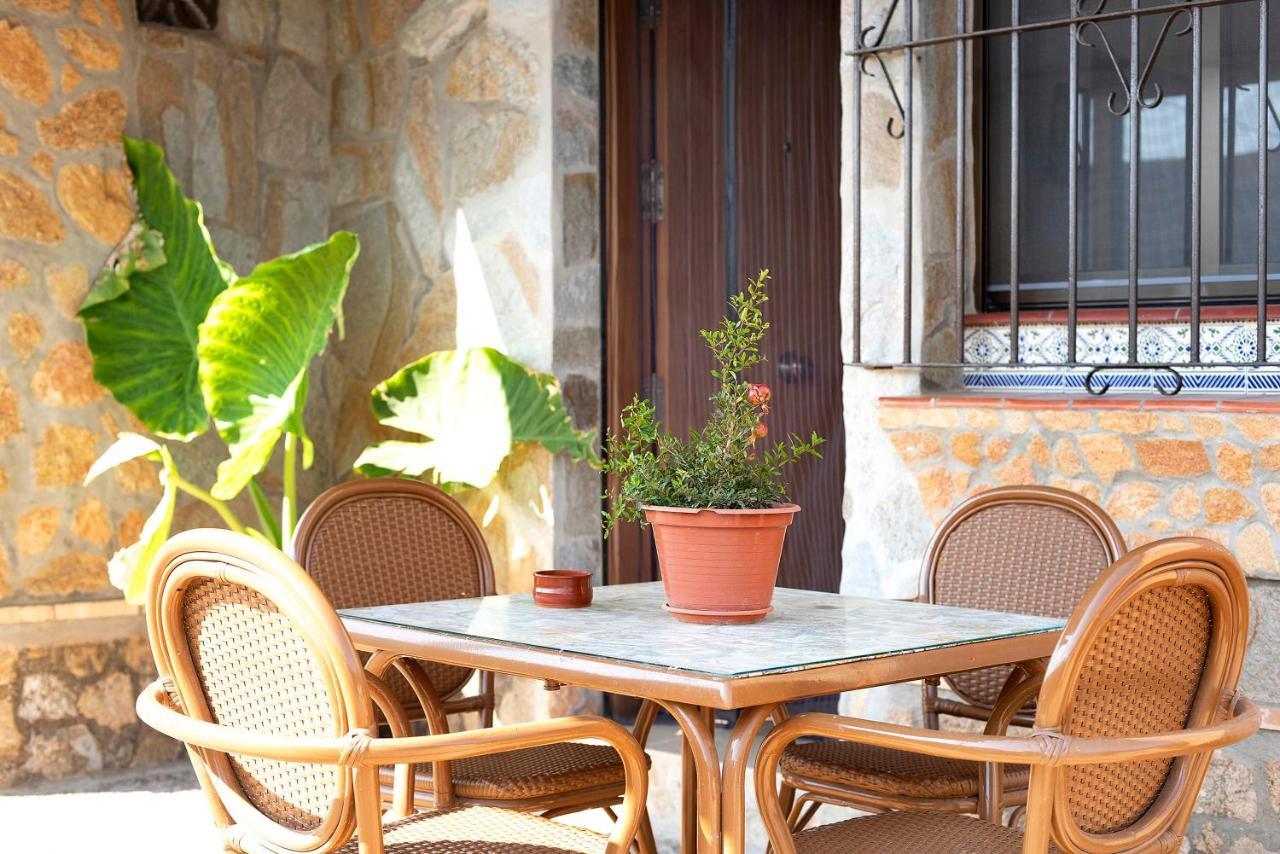 הוילה קוניל דה לה פרונטרה Casa Isabel מראה חיצוני תמונה